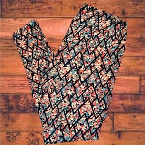 3/$30 LulaRoe Leggings OS